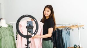 Manfaatkan Fitur Live
